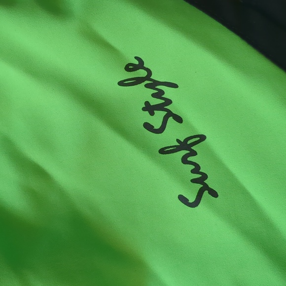 Ladies size M  Surf Style green shorts with black and white trim and green Ltank - Picture 2 of 8